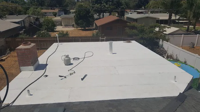 B&I ROOFING Picture 1