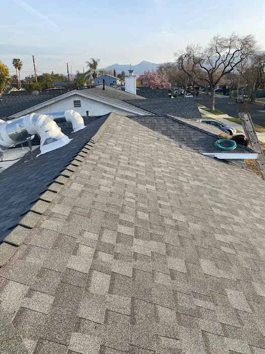 LA Roof Services Picture 2