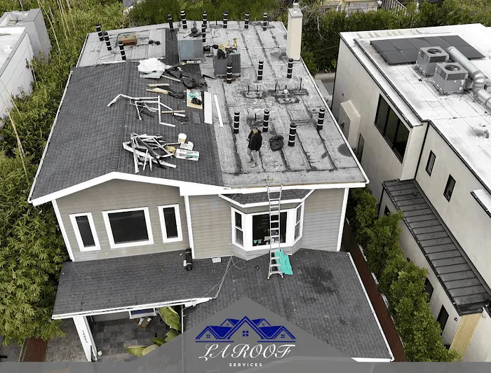 LA Roof Services Picture 8