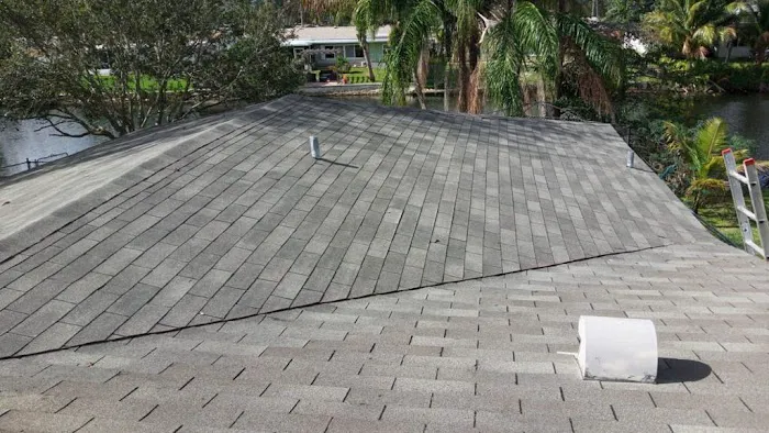 Den Roofers Picture 1