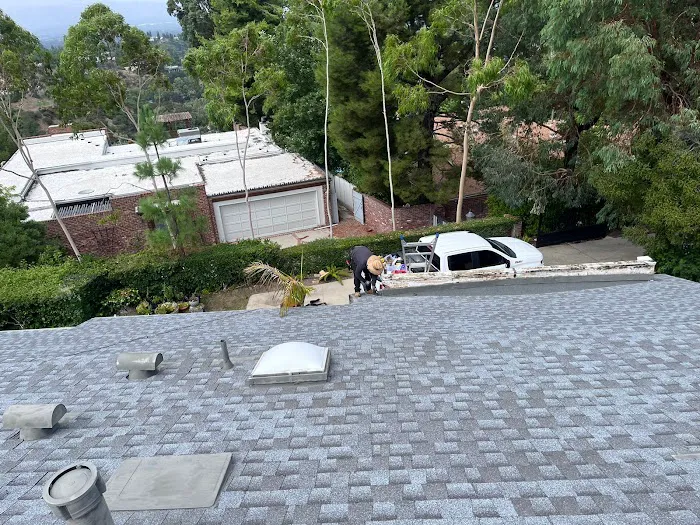 Woody's Roofing Picture 6