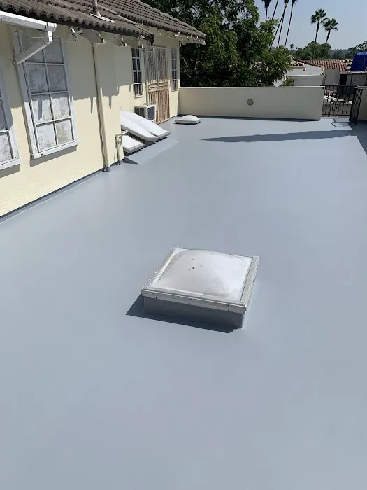 Johnny Roofing Crew Picture 4