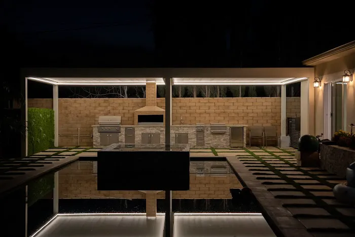 Smart Line LA Picture 3