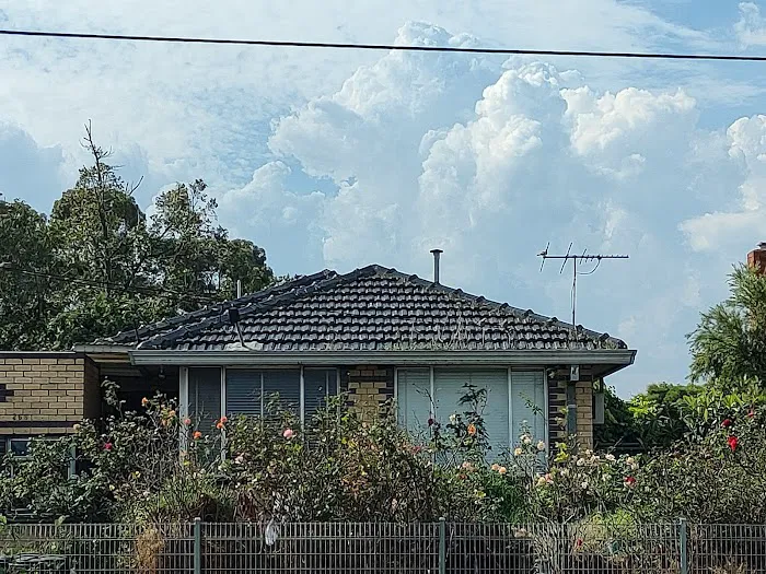 Soffit Shelter Roofing Contractor Picture 6