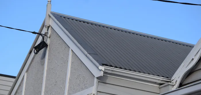 Soffit Shelter Roofing Contractor Picture 9