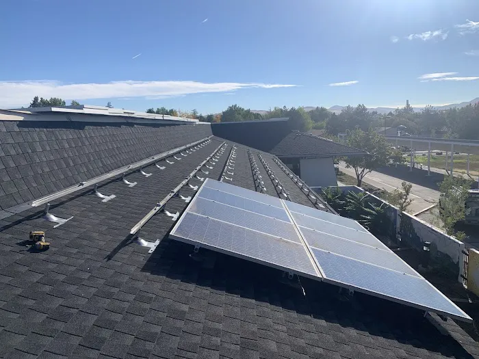 DoGood Roofing & Solar Picture 1
