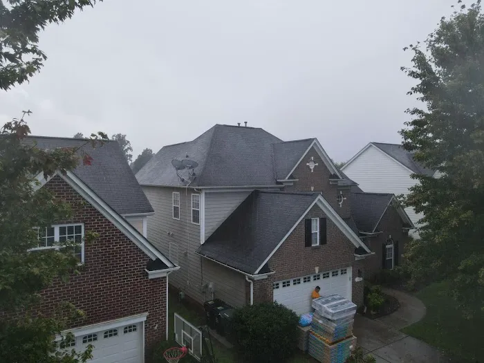 Busy Bee Roofing Picture 2