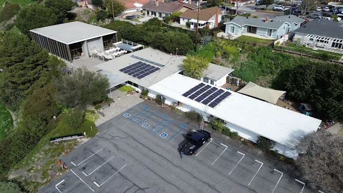 Chandler's Roofing Picture 1