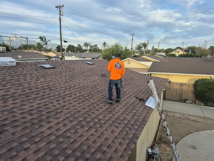 Spike's Roofing Picture 5