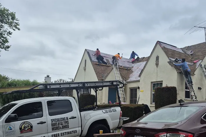 Spike's Roofing Picture 2