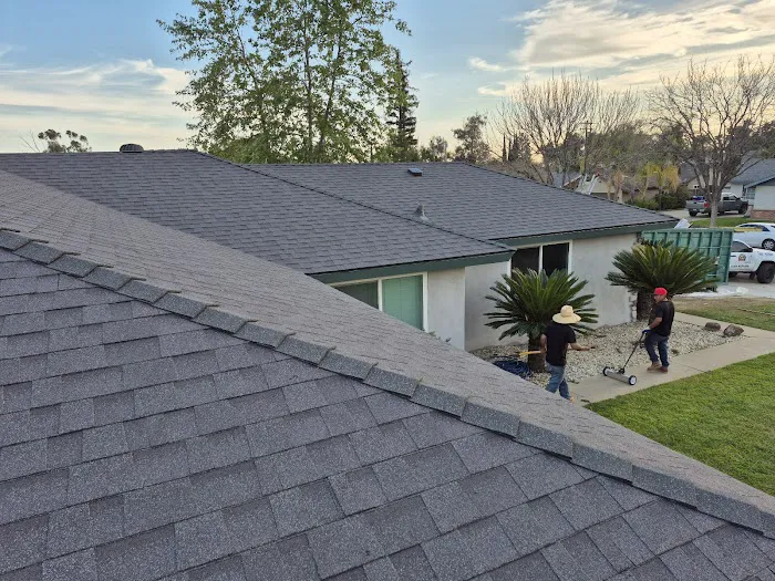 Spike's Roofing Picture 8
