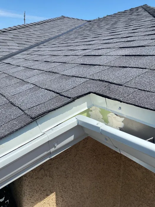 Roof Repair Specialist Picture 7