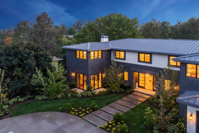 Anderson Knox & Clark Roofing Picture 2