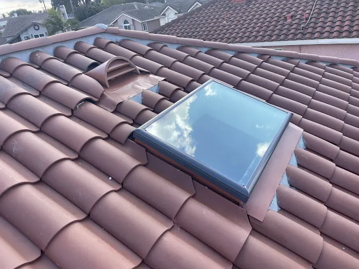 JMT ROOFING INC Picture 9