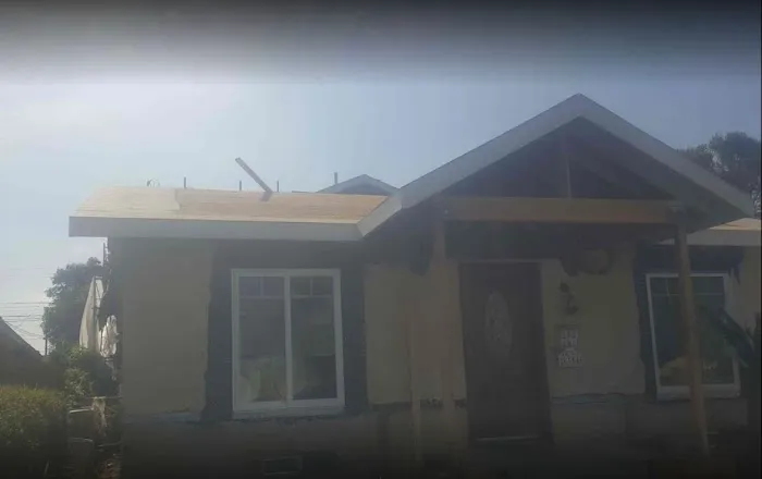 United Armstrong Builders Roofing Company Picture 1