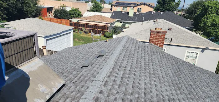 J&D Roofing Picture 1