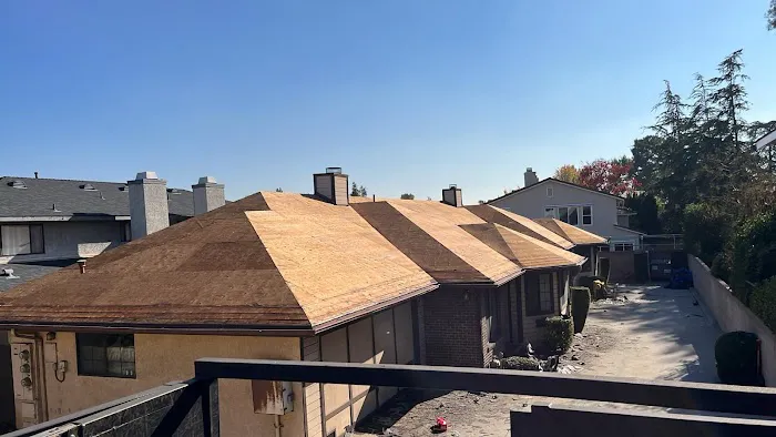 Hernandez Roofers inc Picture 4