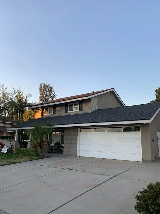 Hernandez Roofers inc Picture 1