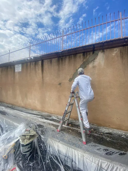 Modern Builders Roofing Stucco Drywall Paint Contractor Picture 5