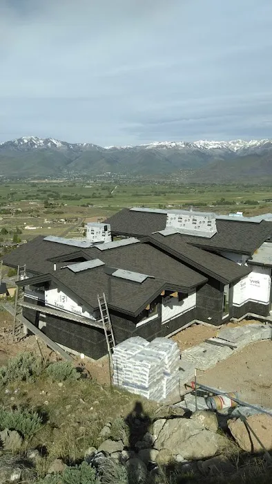 AGL Roof Co Inc Picture 2