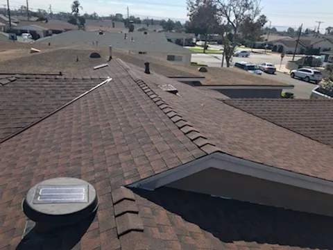 Gibson's Roofing INC Picture 1