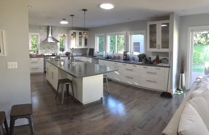 Gibson's Roofing INC Picture 7