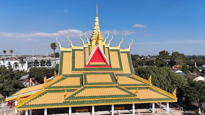 Gentle Giant Roofing Picture 1