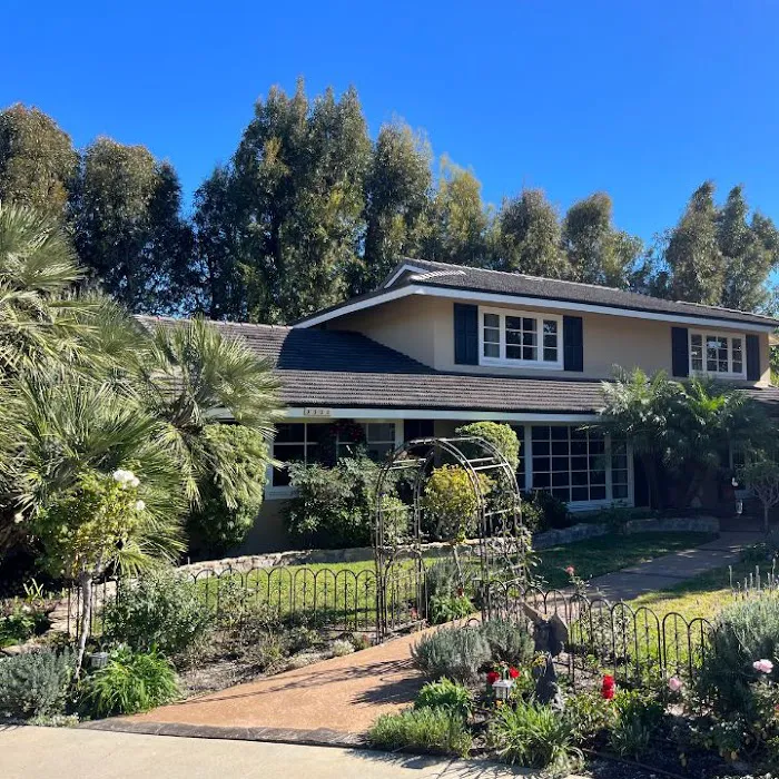 Gentle Giant Roofing Picture 7