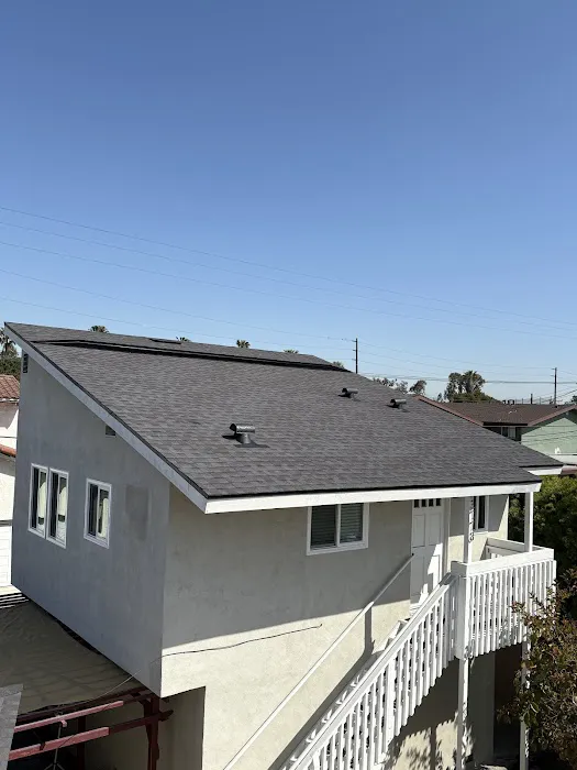 Gentle Giant Roofing Picture 8