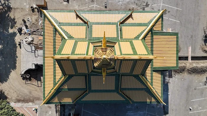 Gentle Giant Roofing Picture 6