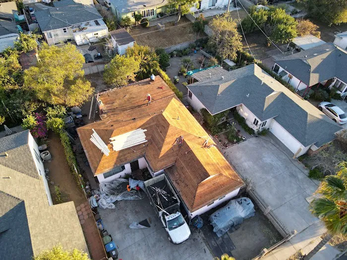 Rafael And Iris Roofing Picture 7