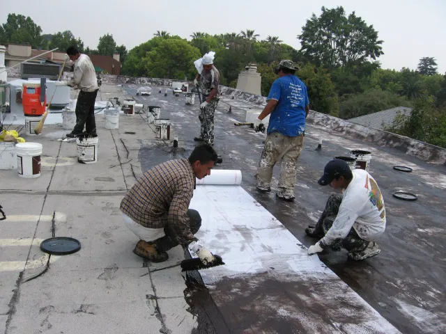 Titan Roofing & Decking Inc Picture 1