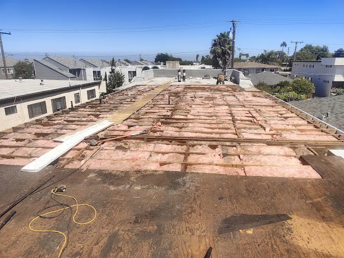 Carrera's Roofing and Gutter Services Picture 1