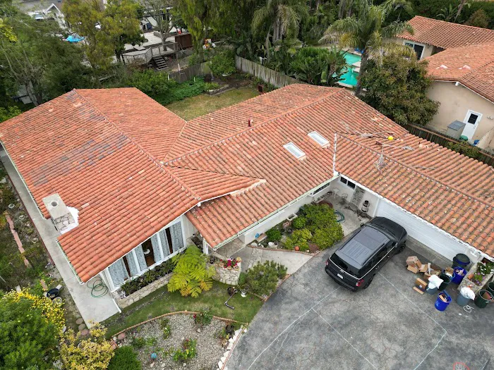 Carrera's Roofing and Gutter Services Picture 6