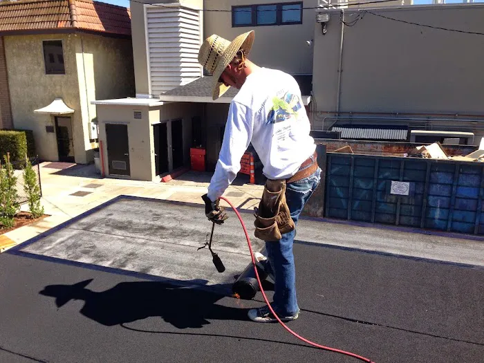 Sam's Roofing Co Picture 1