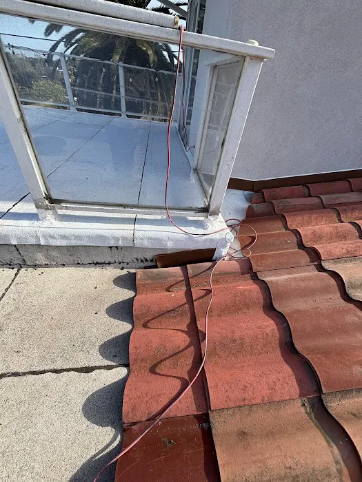 Hexagon Roofing Inc. Picture 1