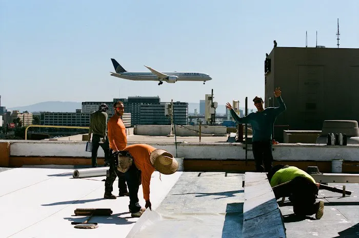 Swell Roofing Inc Picture 1