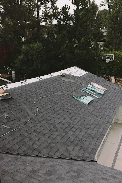 Swell Roofing Inc Picture 5