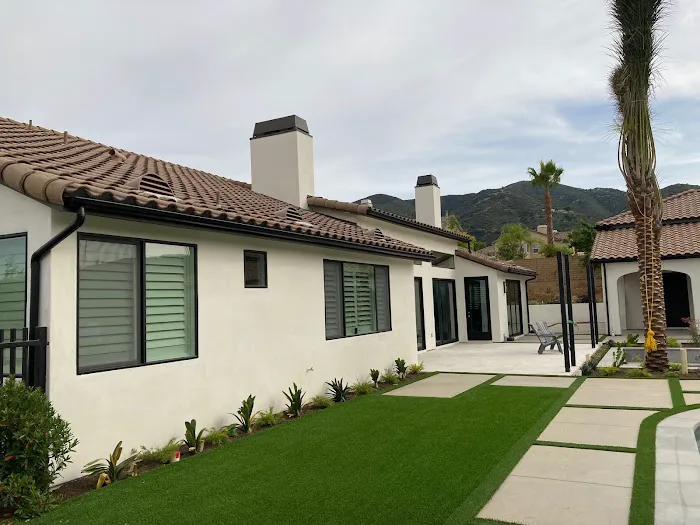 MTZ Roofing & Gutters Picture 3