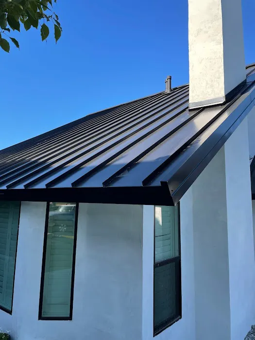 MTZ Roofing & Gutters Picture 4