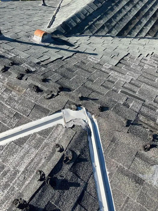 West Covina roofing pros Picture 4