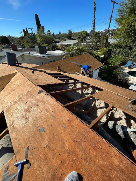 West Covina roofing pros Picture 8