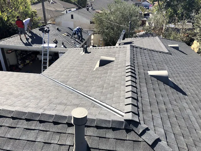 B&I ROOFING Picture 3