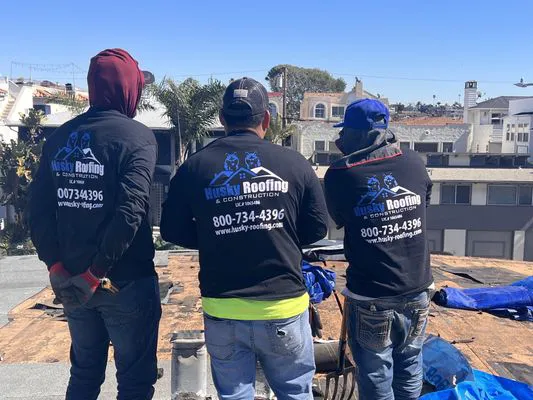 Husky Roofing & Construction Picture 1