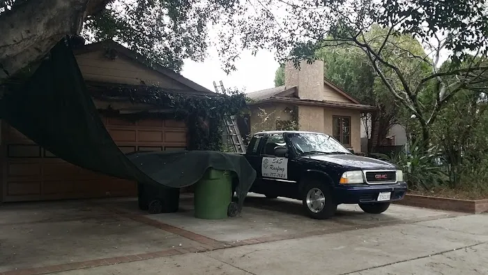 Pinnacle Roofing Services Picture 2