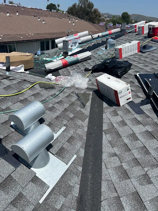 Roof Service Providers Picture 4