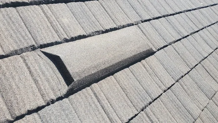 AR91 METAL ROOFING INC Picture 8