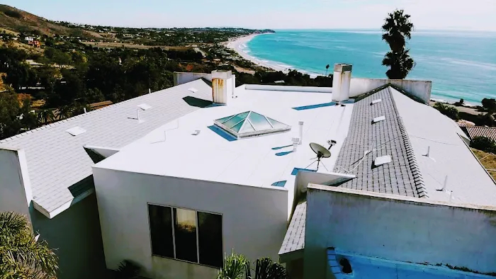 Golden Coast Roofing Picture 4