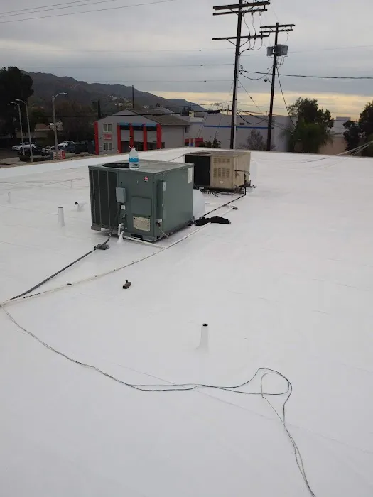 ARIAS ROOFING CORP Picture 2