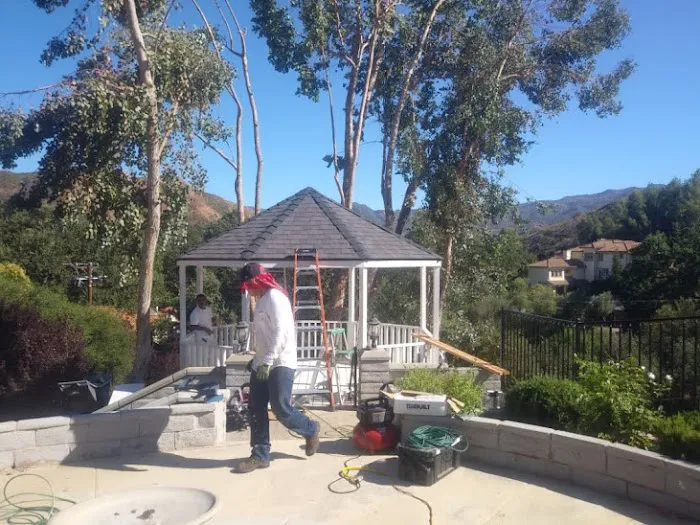 ARIAS ROOFING CORP Picture 8